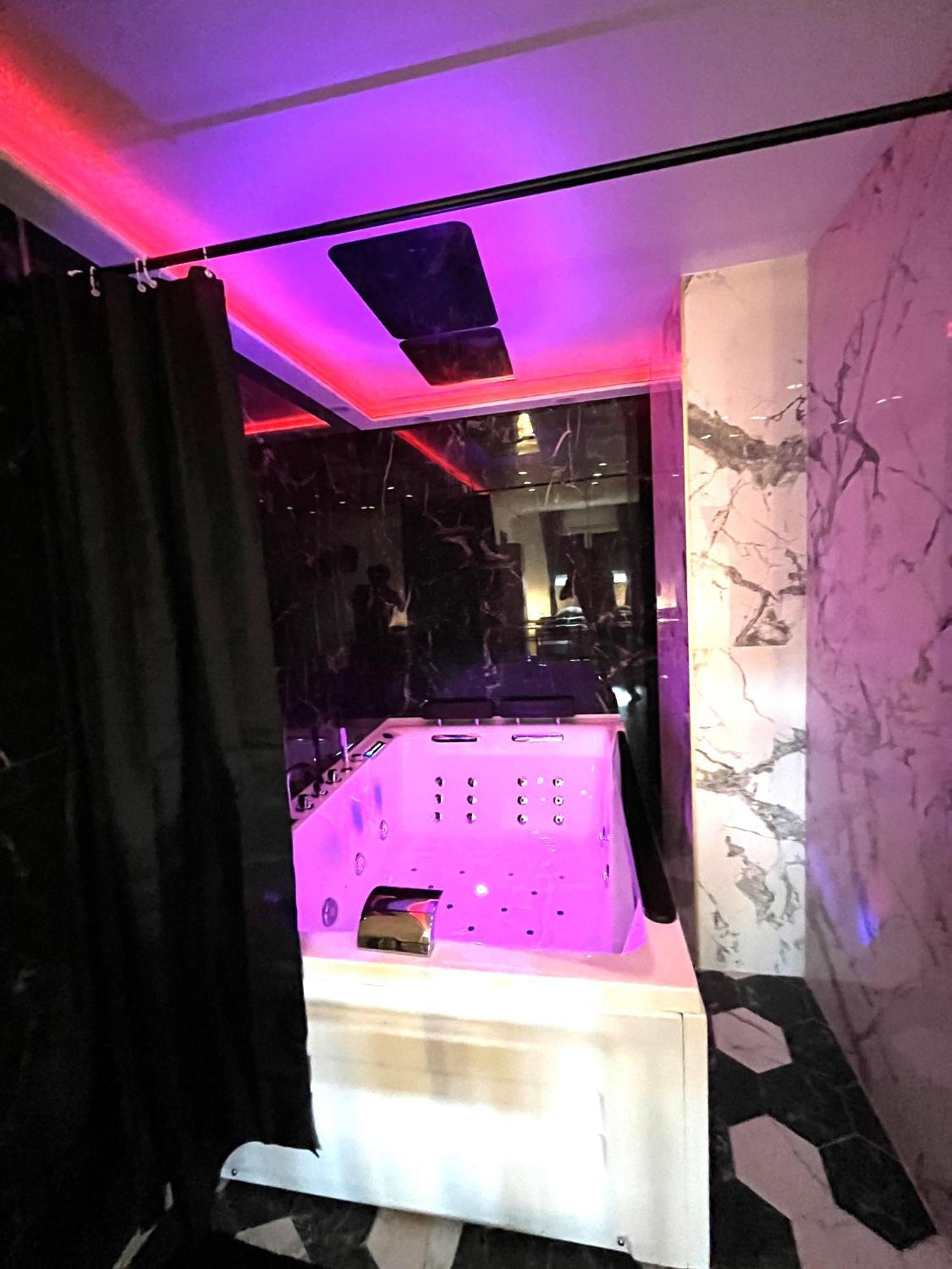 Proche Paris-orly Entier Et Son Jacuzzi Apartment