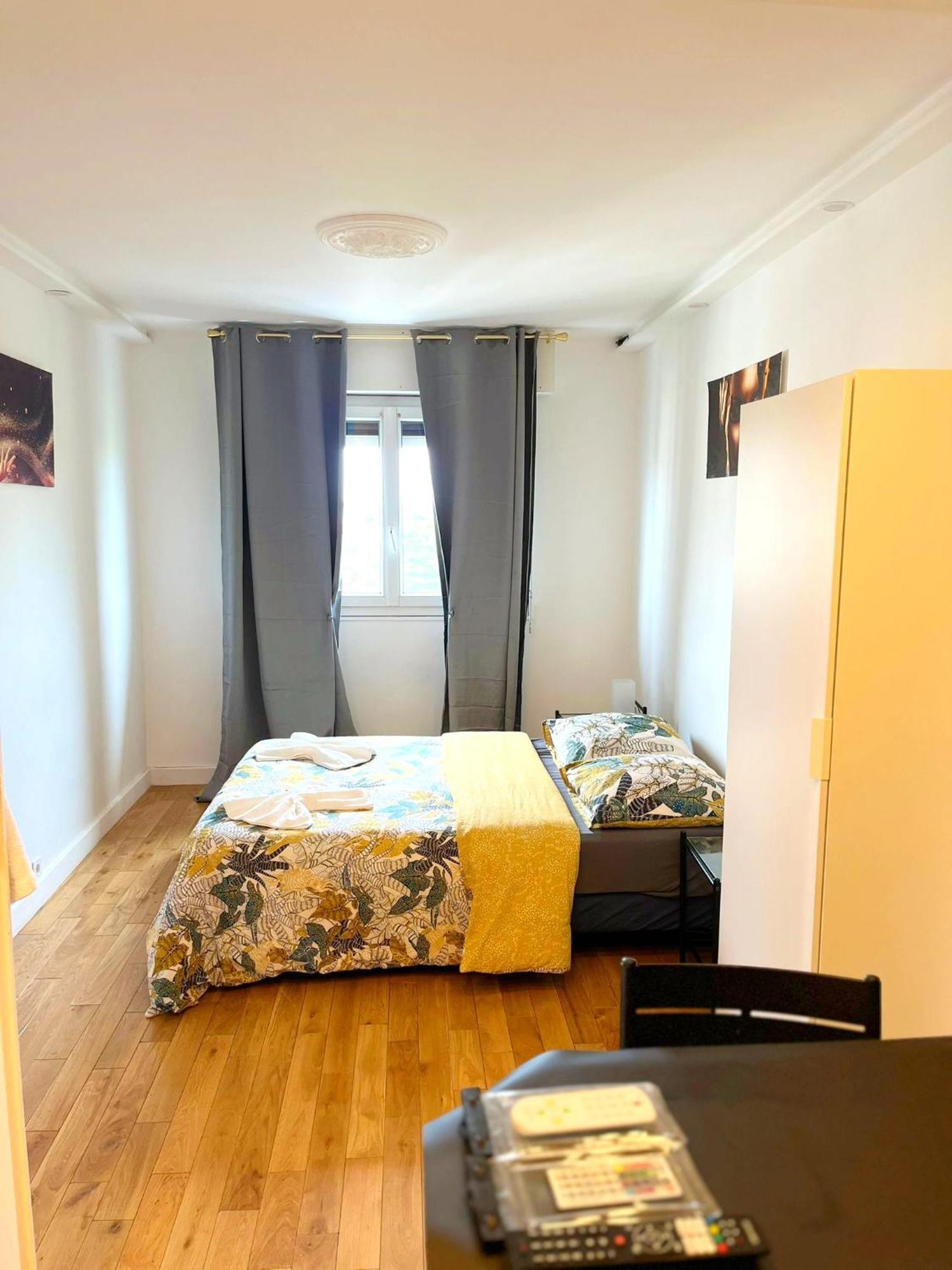 Proche Paris-orly Entier Et Son Jacuzzi Apartment Grigny (Essonne)