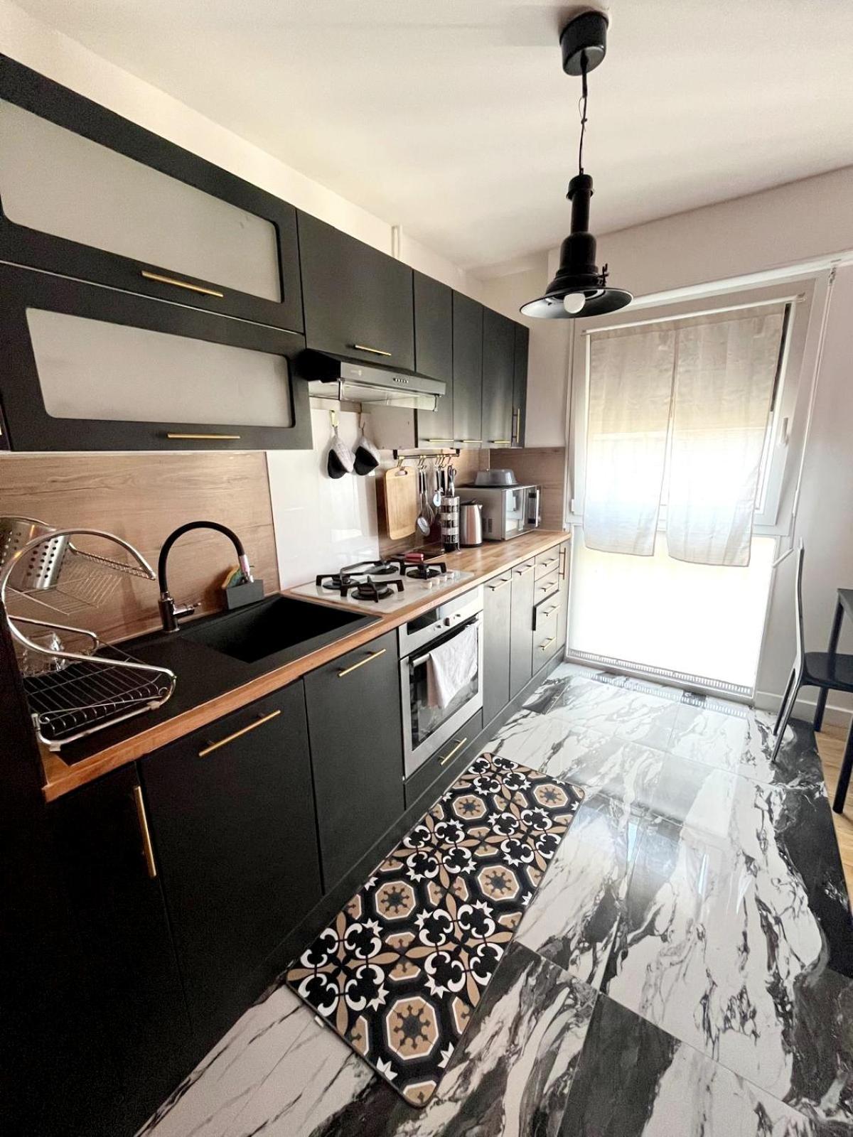 Proche Paris-orly Entier Et Son Jacuzzi Apartment Grigny (Essonne)
