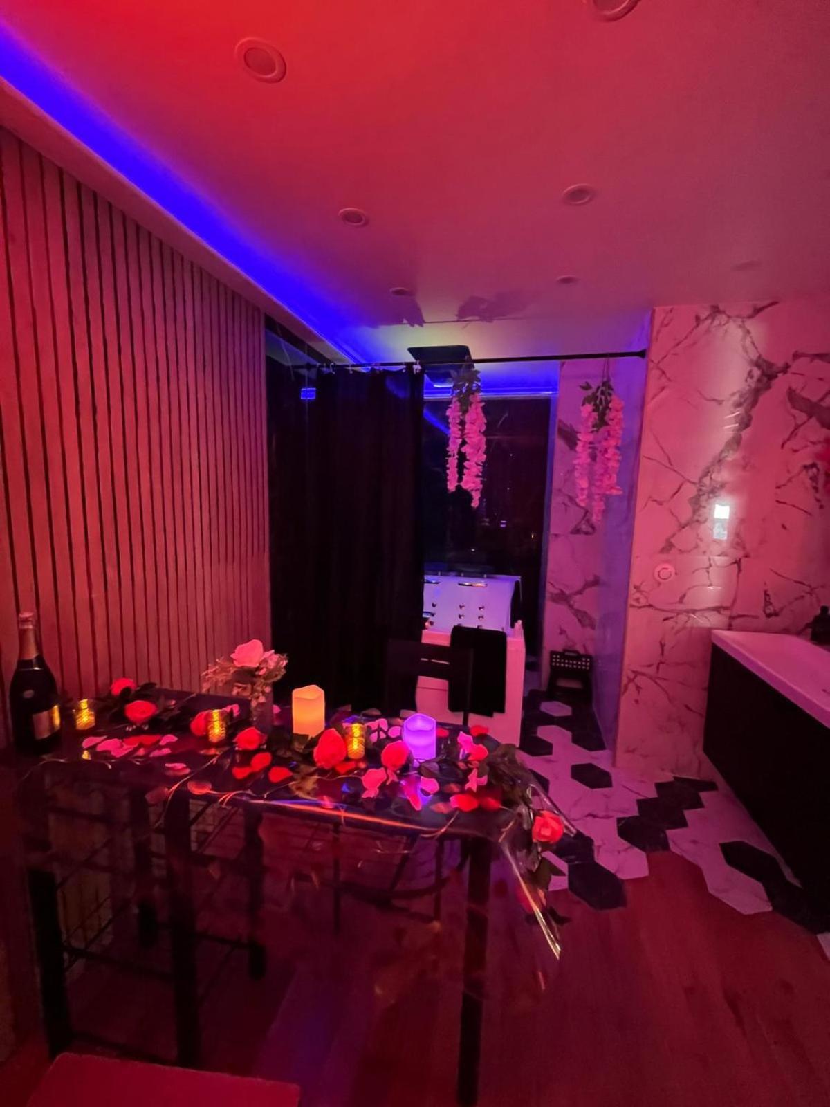 Apartment Proche Paris-orly Entier Et Son Jacuzzi
