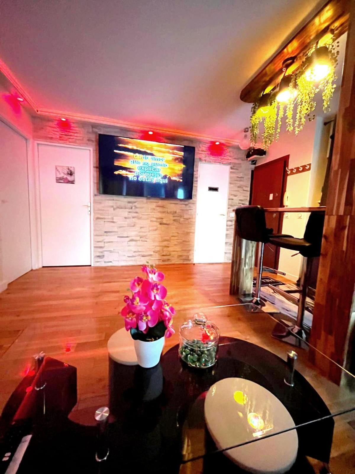 Proche Paris-orly Entier Et Son Jacuzzi Apartment Grigny (Essonne)